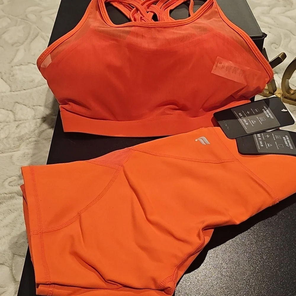 NWT Fabletics 2 piece coral outfit - Picture 1 of 11